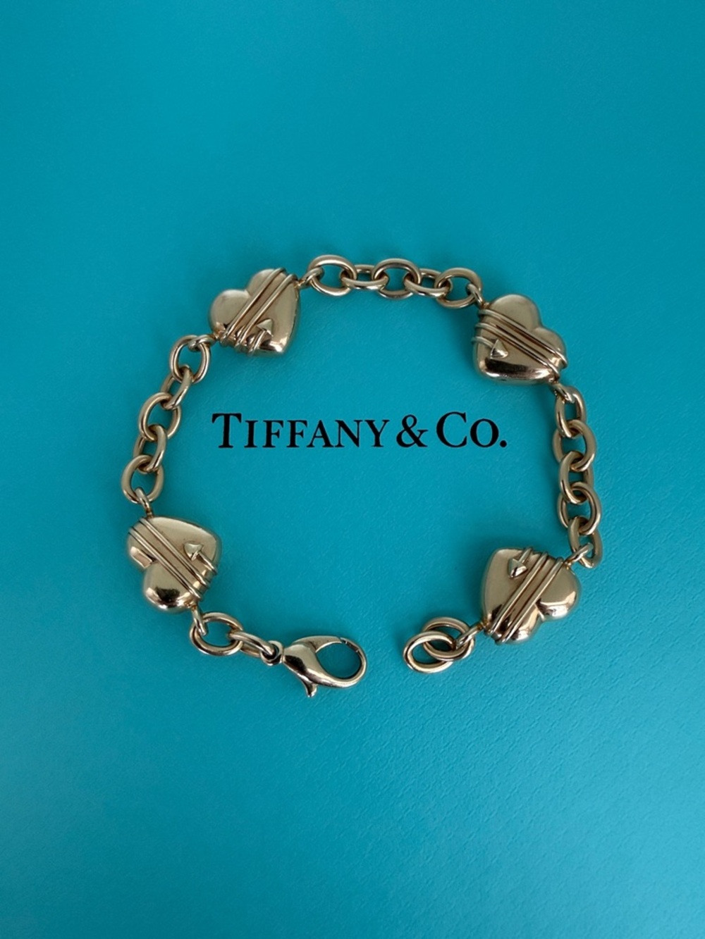 Tiffany & Co. 18k Gold Heart Arrow Link Bracelet